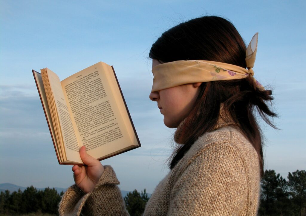 read-blindfold - Narcissistic Mother Help! girl trying to read book but obstructed
